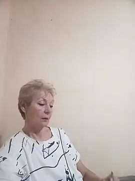 Snapshot of Calypso-Loove chatting on February 16, 6:28 pm Calypso-Loove online show from February 16, 6:28 pm