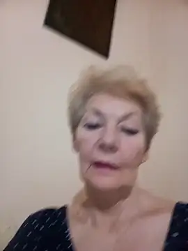 Snapshot of Calypso-Loove chatting on February 12, 10:59 am Calypso-Loove online show from February 12, 10:59 am