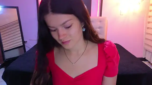 Sara valderrama  online show from February 14, 1:33 pm