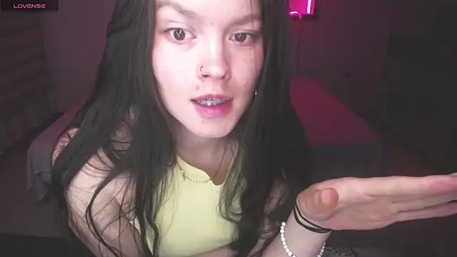 Sara valderrama  online show from January 5, 5:27 pm