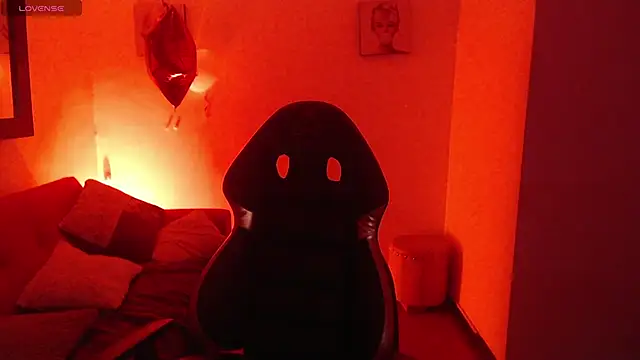 Sara valderrama  online show from March 15, 12:45 pm