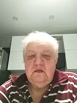 HapinessLovee online show from December 22, 5:07 am