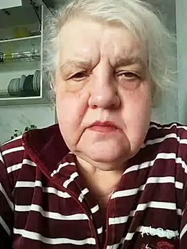 HapinessLovee online show from April 5, 6:20 am