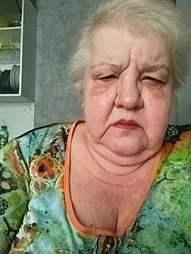 HapinessLovee online show from February 26, 9:20 am