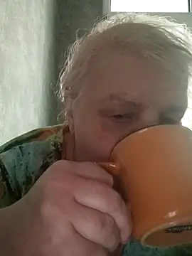 HapinessLovee online show from February 5, 9:16 am