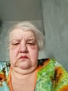 HapinessLovee online show from March 9, 9:02 am