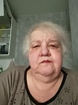 HapinessLovee online show from February 28, 9:31 am