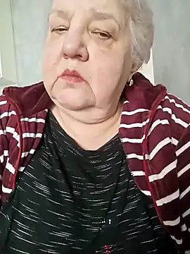 HapinessLovee online show from February 10, 8:46 am