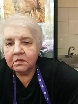 HapinessLovee online show from January 8, 11:16 am