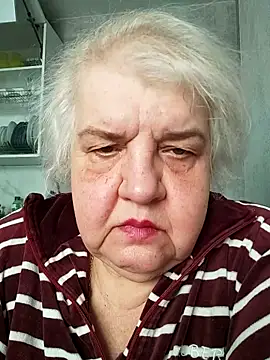 HapinessLovee online show from April 10, 7:59 am