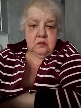 HapinessLovee online show from February 9, 10:24 am