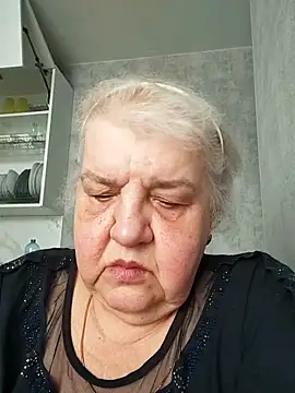 HapinessLovee online show from April 15, 8:31 am