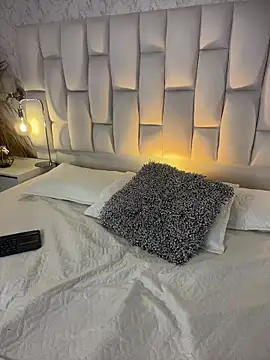 LissaBaker online show from February 11, 10:04 am