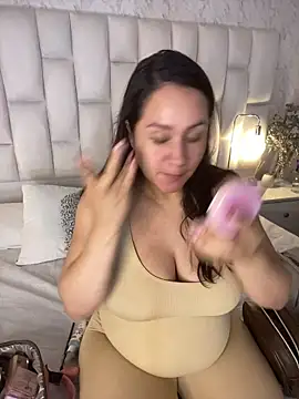 LissaBaker online show from January 10, 12:50 am