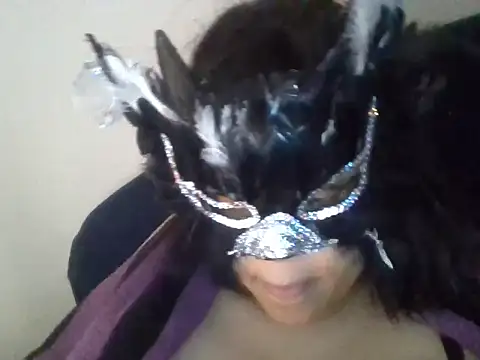 h4cPaolaMascherata online show from December 15, 10:10 am