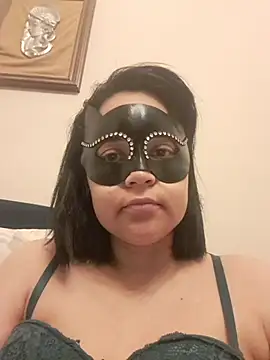 h4cPaolaMascherata online show from March 21, 4:33 pm