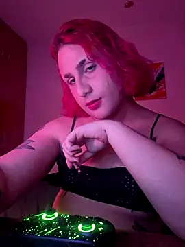 alien ate red online show from December 21, 11:27 pm