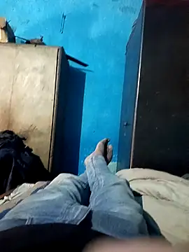 amanK2002 online show from December 14, 6:30 am