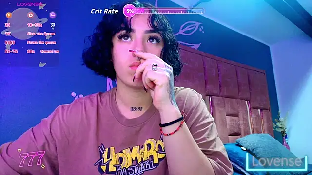 Kiara Fox   online show from May 9, 9:51 pm