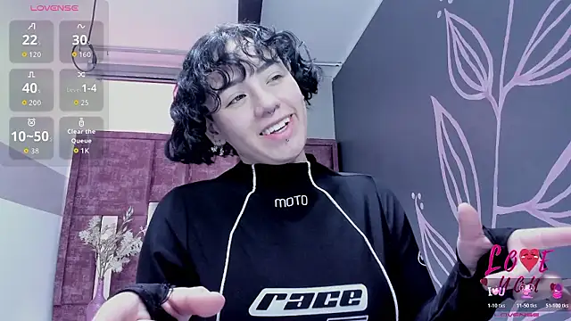 Kiara Fox   online show from March 14, 9:43 pm