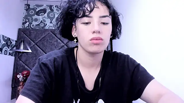 Kiara Fox   online show from January 16, 12:36 am