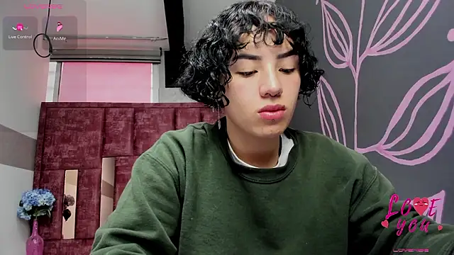 Kiara Fox   online show from February 27, 7:57 pm