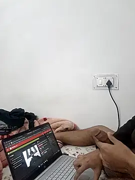 Bigdickboy2406 online show from December 14, 6:24 pm