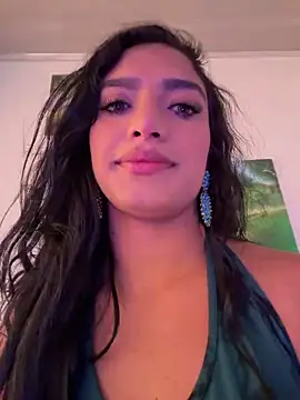 AlinaArgii online show from April 14, 2:00 pm