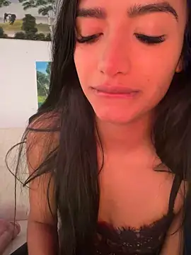 AlinaArgii online show from May 11, 2:56 pm