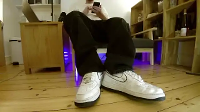 jonas camboy online show from February 24, 5:25 pm