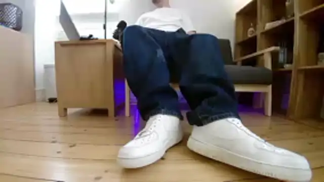 jonas camboy online show from February 21, 3:14 pm