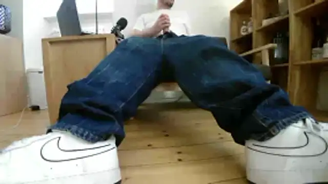 jonas camboy online show from March 22, 3:46 pm