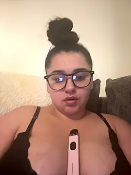 Snapshot of Wild_Busty_Niyah_XX chatting on January 13, 9:41 pm Wild Busty Niyah XX online show from January 13, 9:41 pm