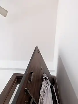 sexytomdev online show from January 11, 6:42 am