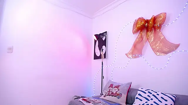 Snapshot of Sofia_tgn chatting on December 13, 8:04 pm Sofia tgn online show from December 13, 8:04 pm