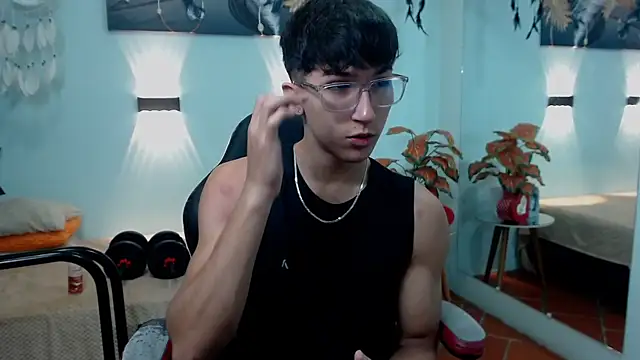 jeremy job online show from February 18, 11:39 am