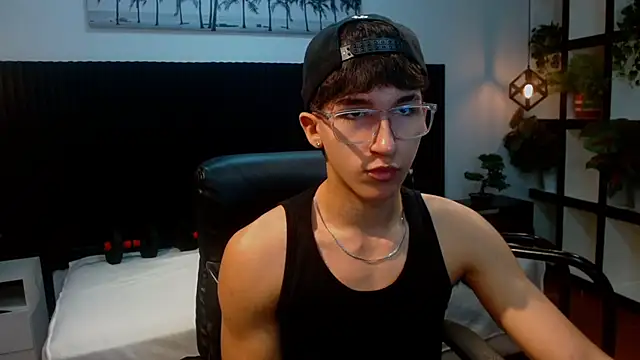 jeremy job online show from February 5, 11:28 am