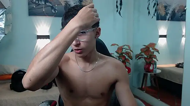 jeremy job online show from February 19, 11:29 am