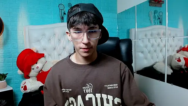 jeremy job online show from February 22, 11:23 am