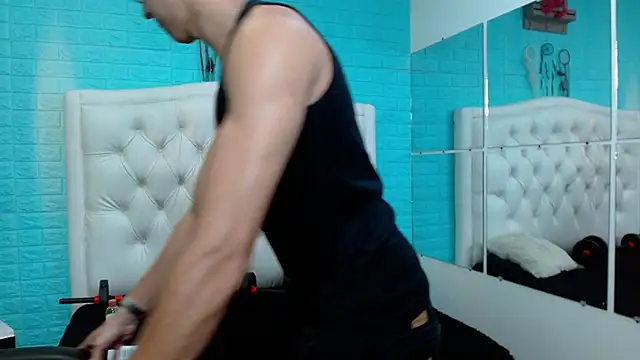 jeremy job online show from March 24, 11:21 am