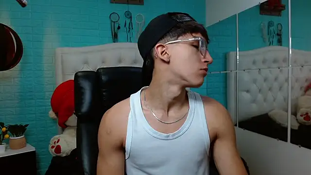 jeremy job online show from February 23, 12:28 pm