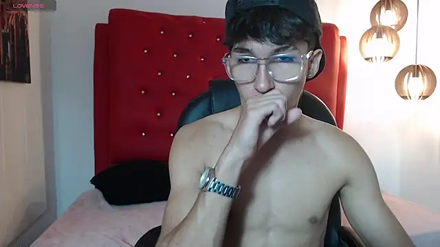 jeremy job online show from December 22, 11:54 am