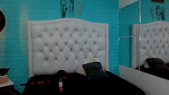 jeremy job online show from March 19, 11:32 am