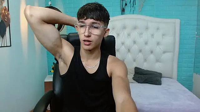 jeremy job online show from April 12, 11:35 am