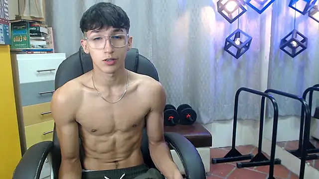 jeremy job online show from April 13, 12:31 pm