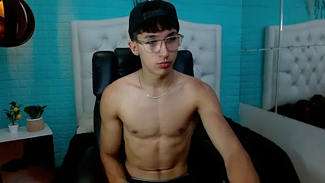 jeremy job online show from March 31, 11:23 am