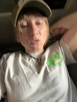 alluringpixie online show from March 9, 4:10 pm