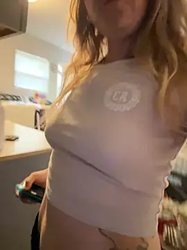 alluringpixie online show from March 11, 1:27 pm