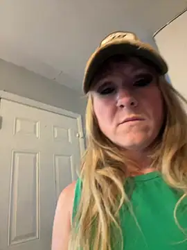 alluringpixie online show from April 7, 2:41 pm