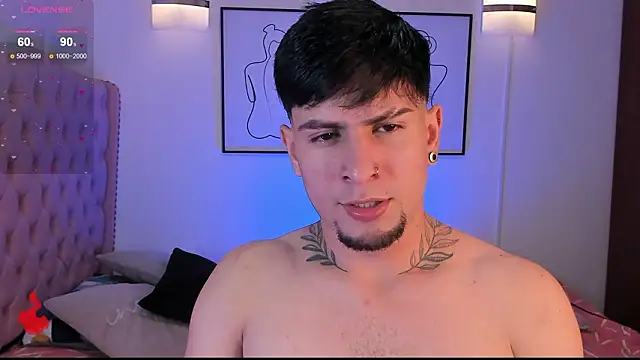 vaalentiino online show from February 5, 6:59 pm